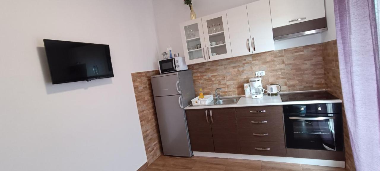 Apartman Darko Rogoznica  Esterno foto